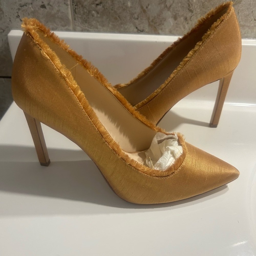 Nine West Gold Frayed Edge Heels